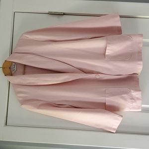 Two Twenty Vintage dusty pink blazer!